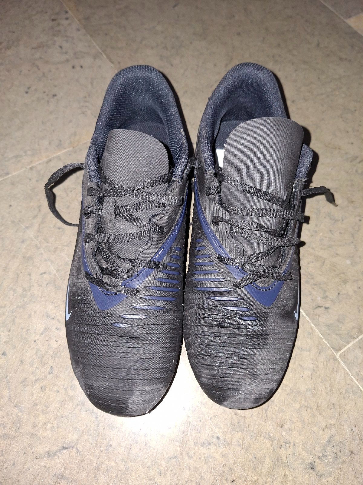 Crampons Nike Phantom GT2 Academy 