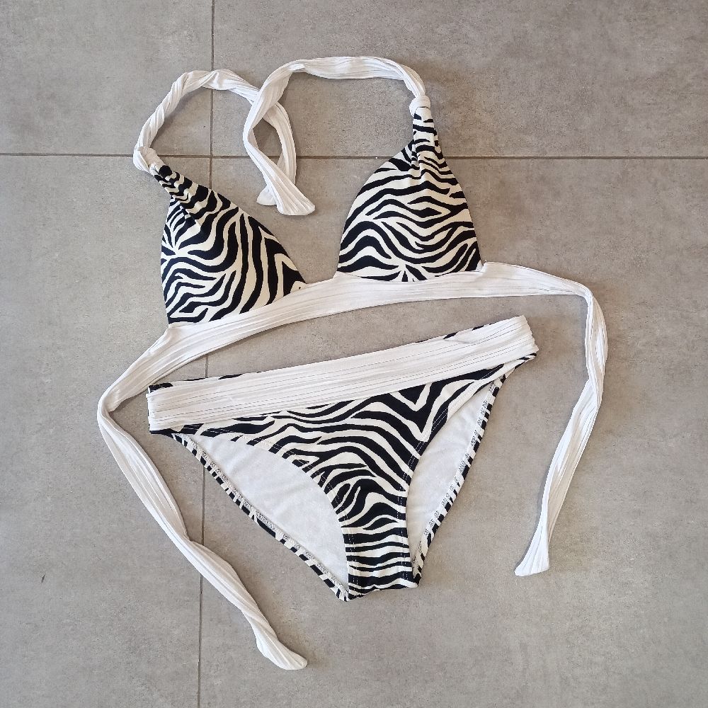 Maillot de bain 🦓
