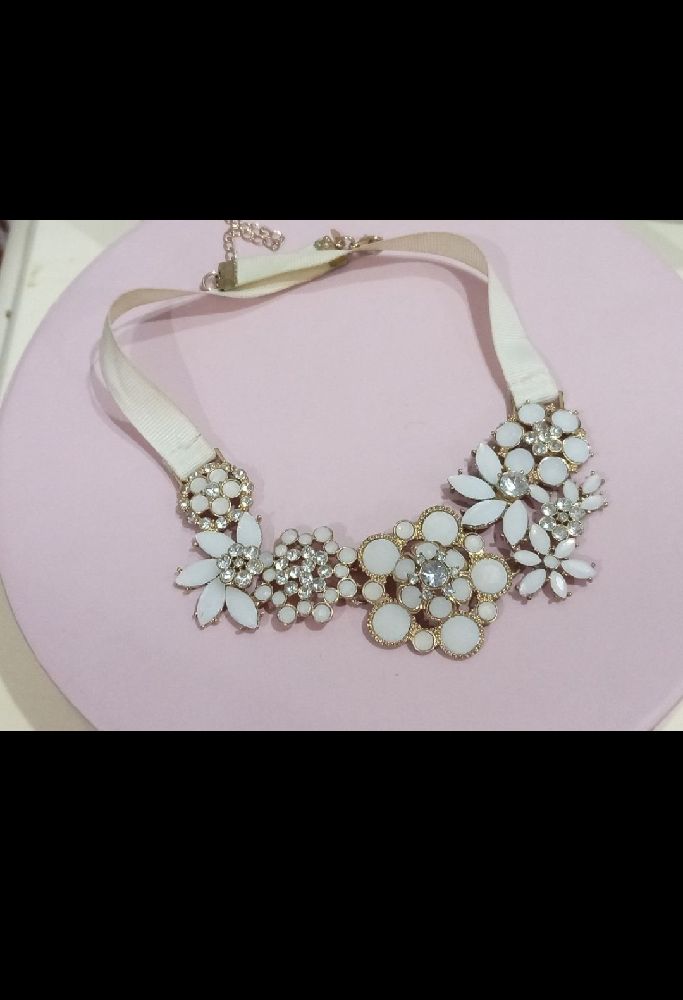 Collier fleur