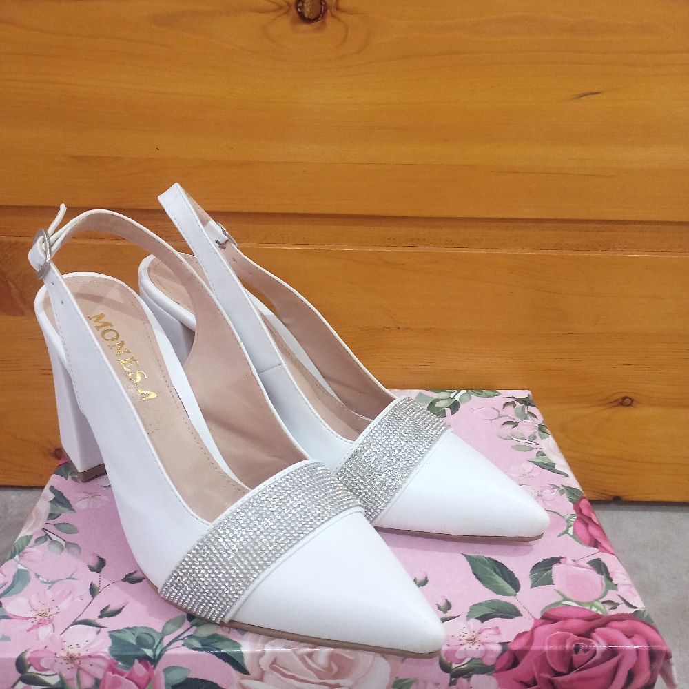 Jolie escarpins blanc