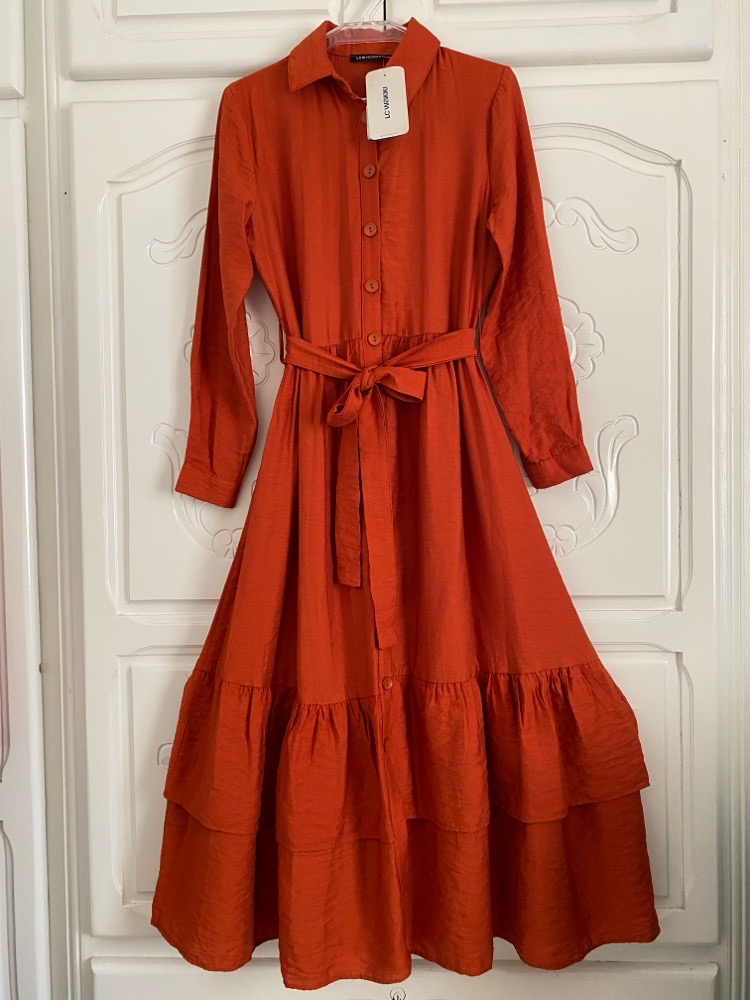 Robe "LC Waikiki"