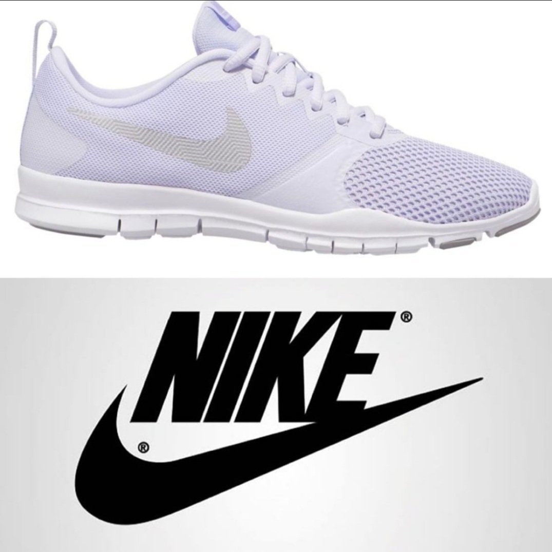 NIKE FLEX ESSENTIAL