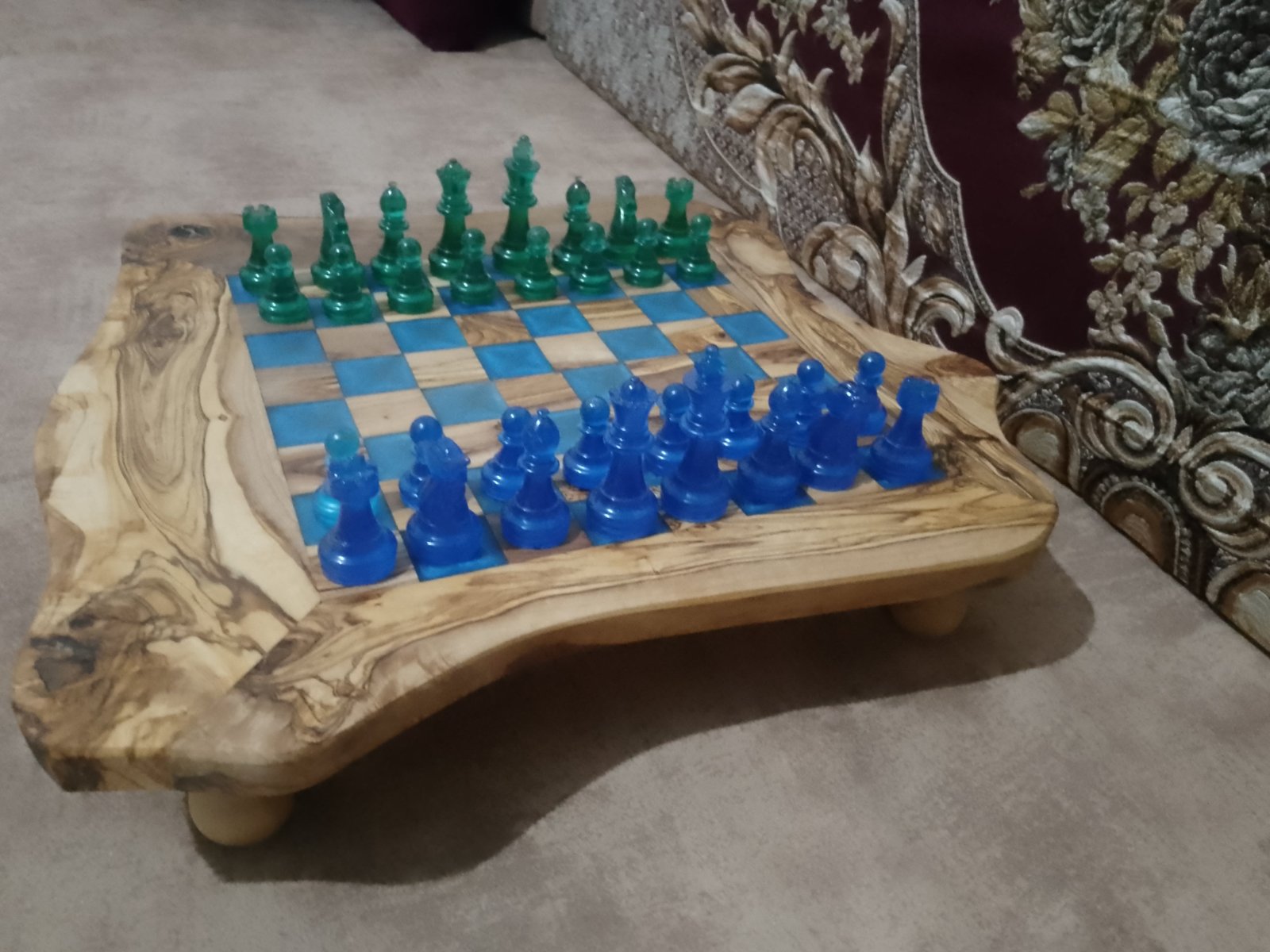 Bourd chess olive wood 🕊️