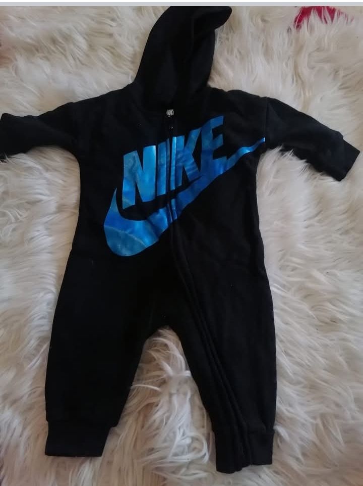 Combi nike authentique 
