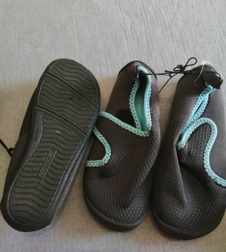 Chaussures de plage décathlon