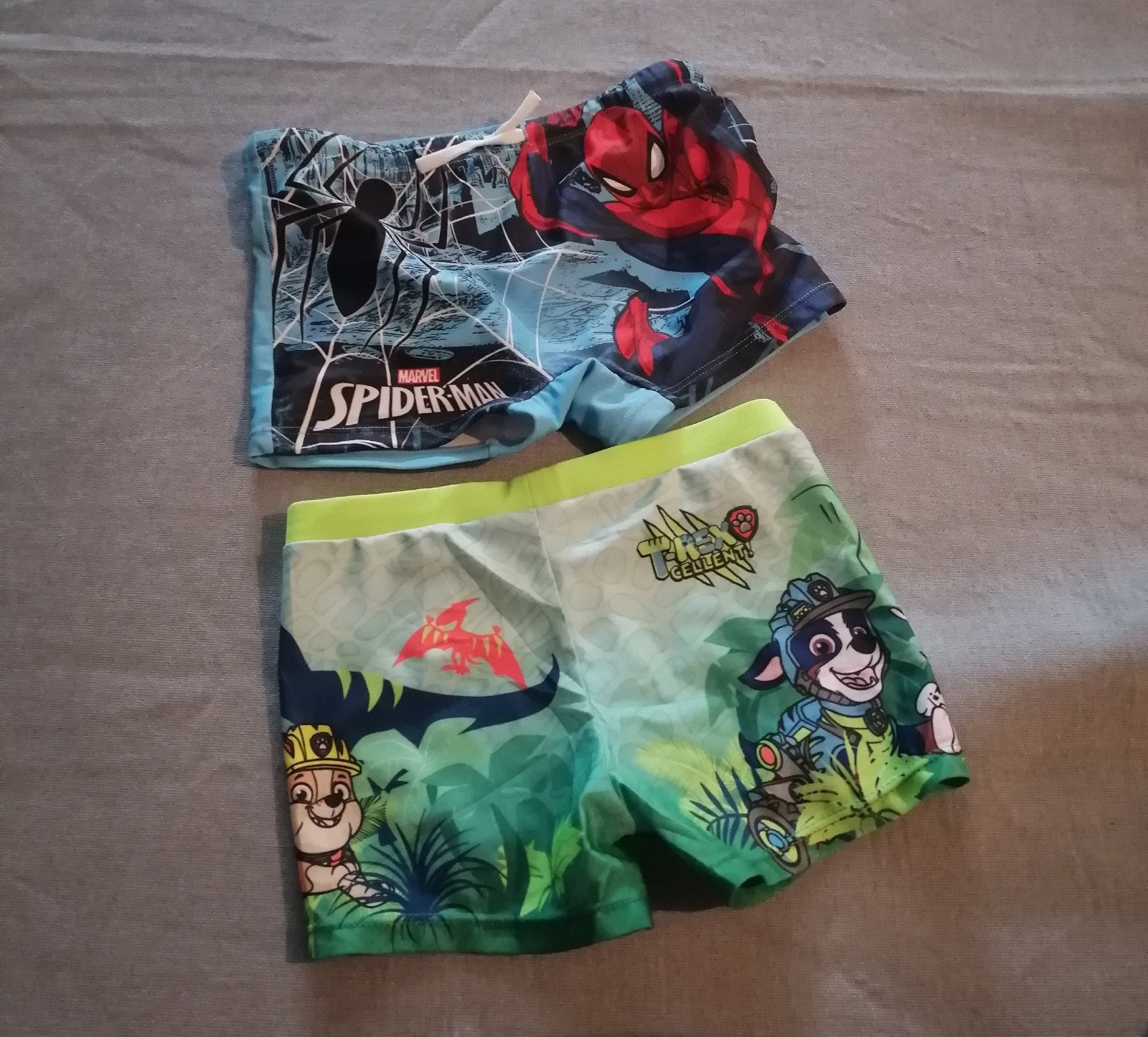 2 maillots 