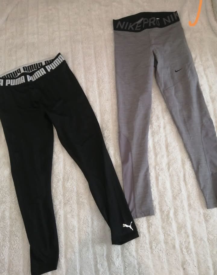 2 leggings 