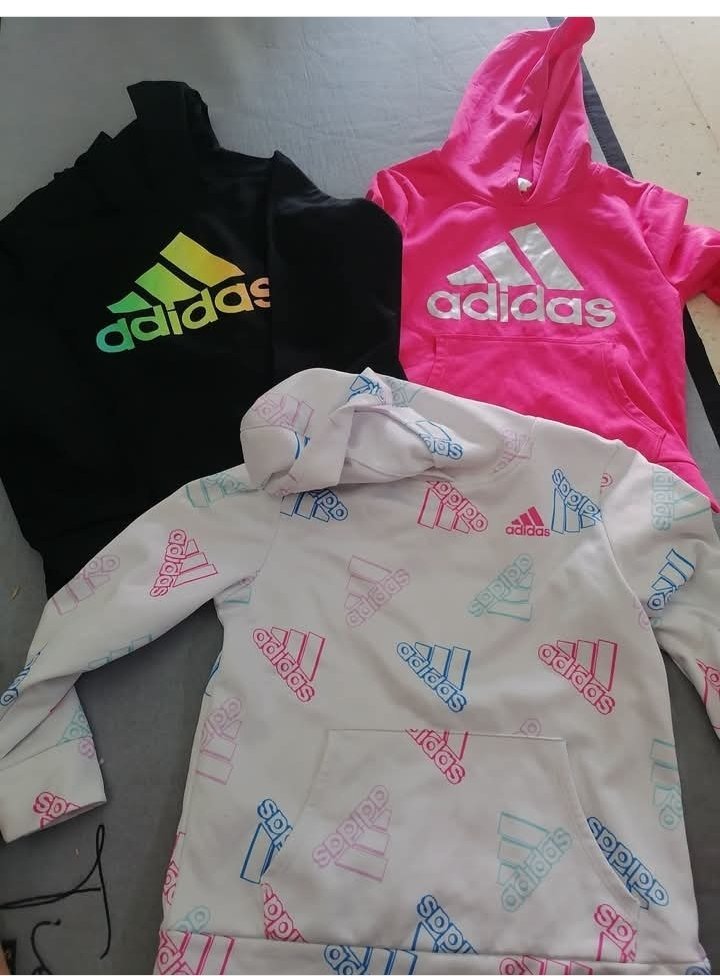Lot 3 sweats