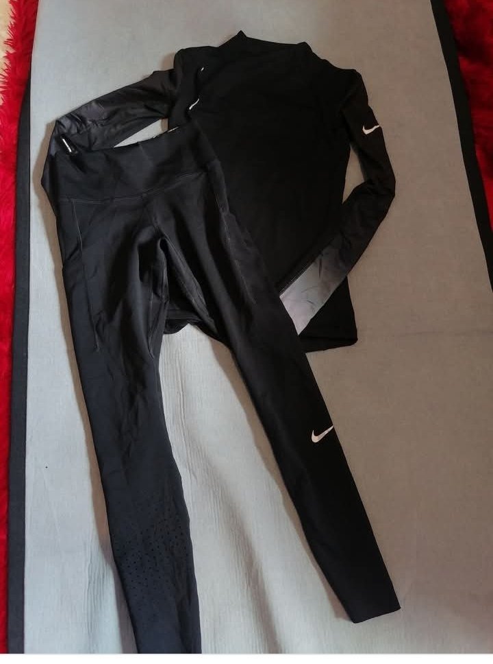 Tenue nike authentique 