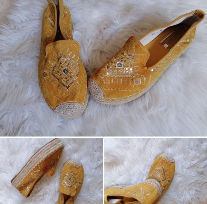 Ballerine compense femme p 39 tres confortable etat excll