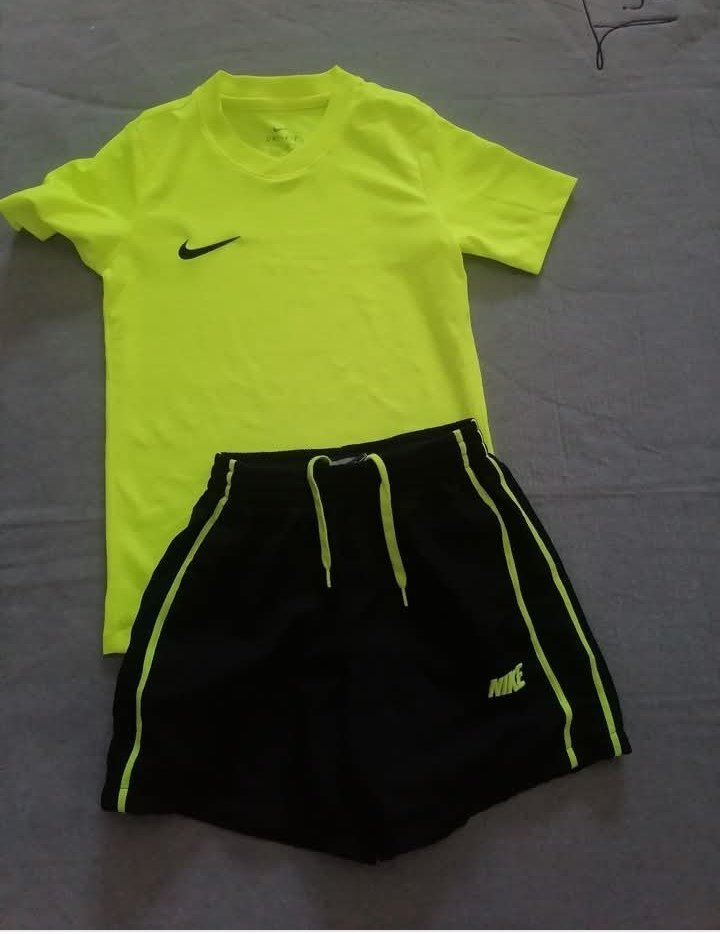 Tenue nike 