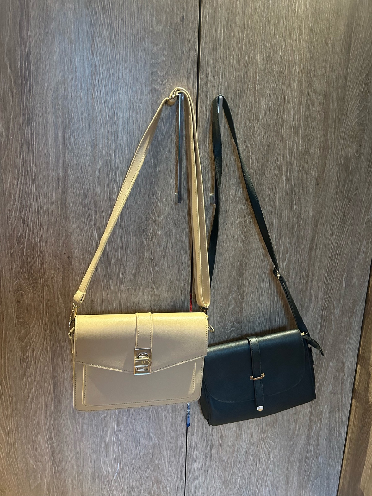 Lot de 2 sacs bandoulière élégants – Beige & Noir | Chic et intemporels