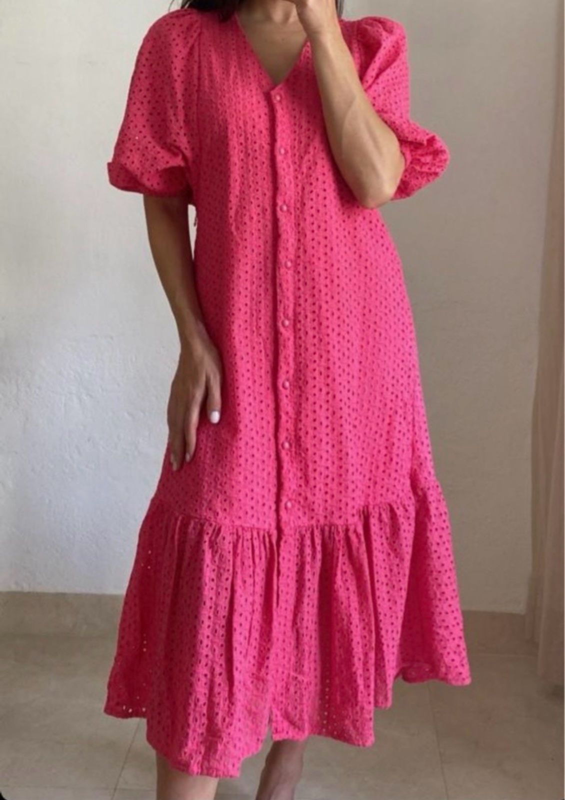 Robe rose broderie anglaise