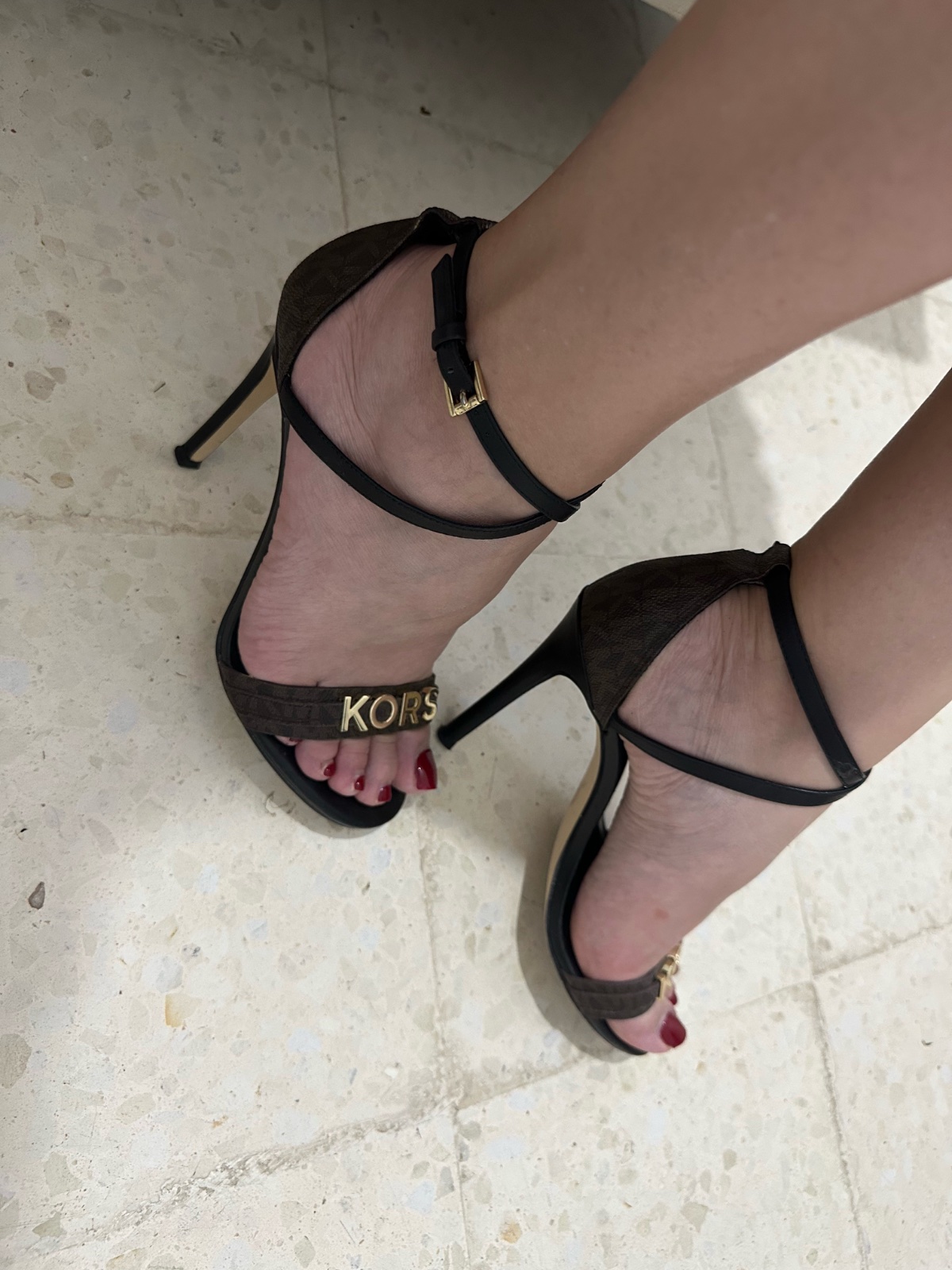 Talons Micheal Kors