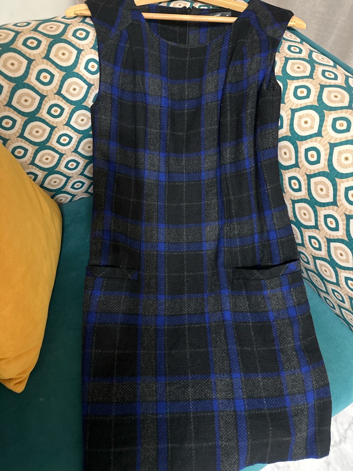 Robe noir et bleu 