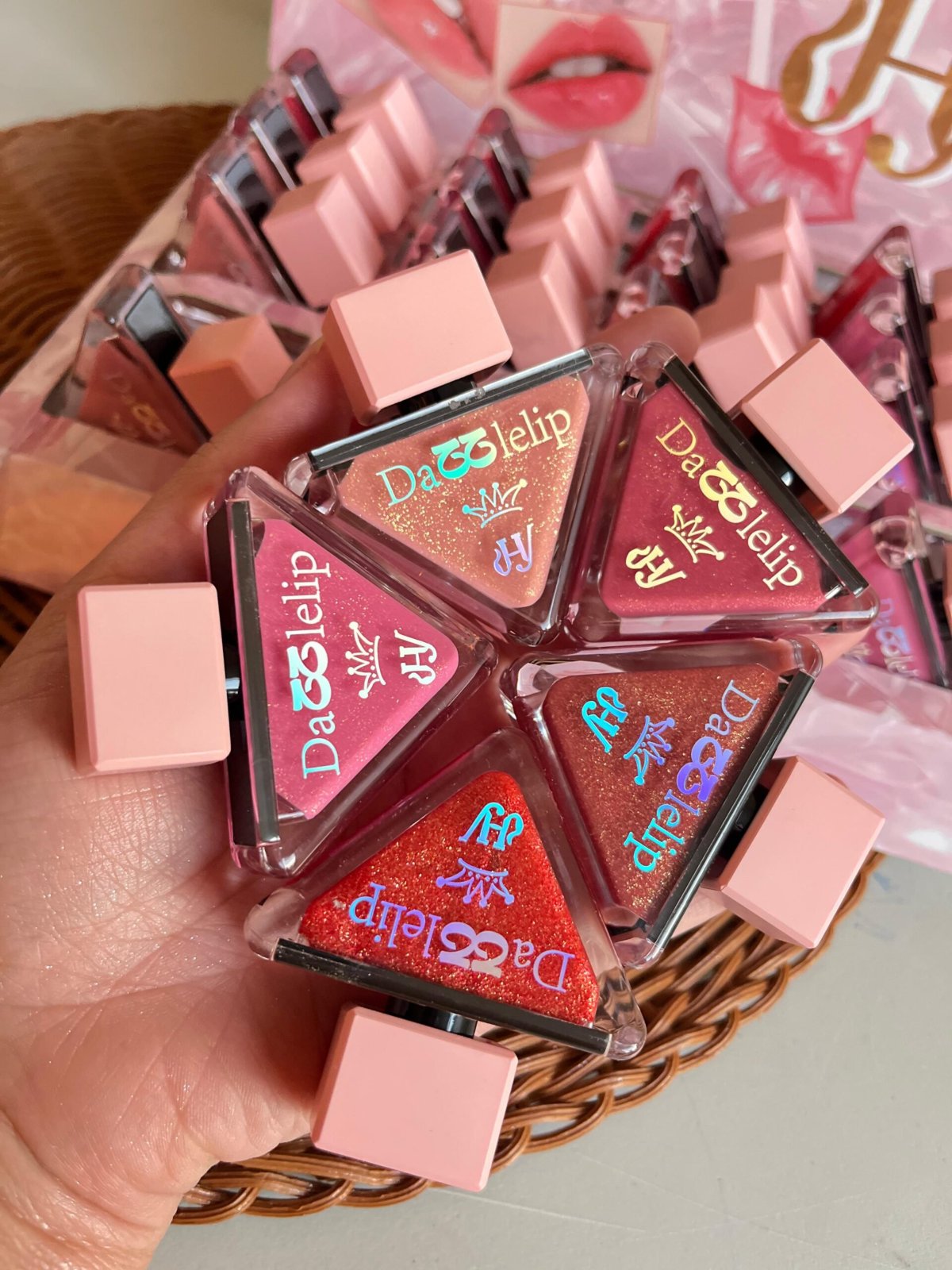 Pack de 5 lipgloss dazzlelip légèrement transparent 