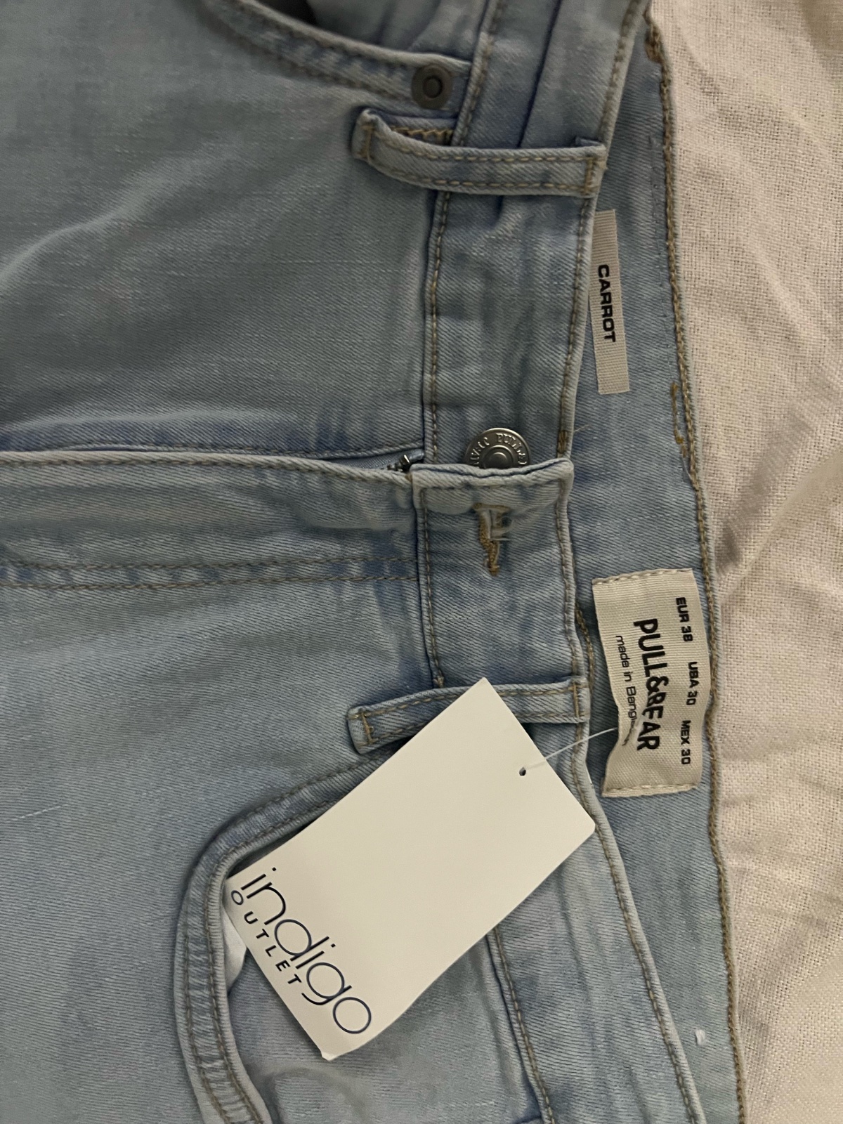 Jean pull and bear