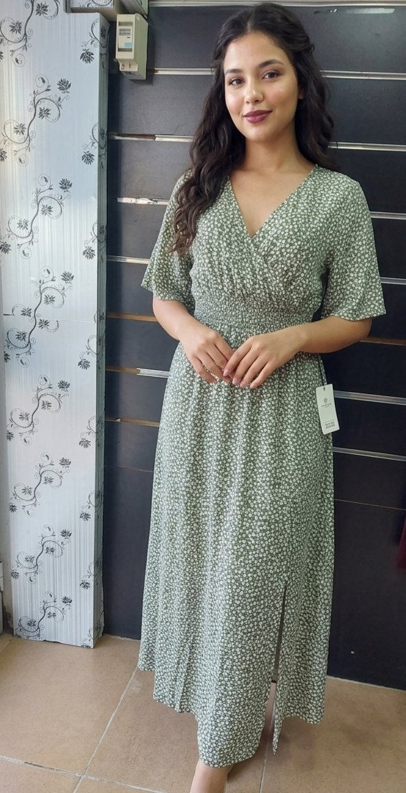 Robe élégante trendy