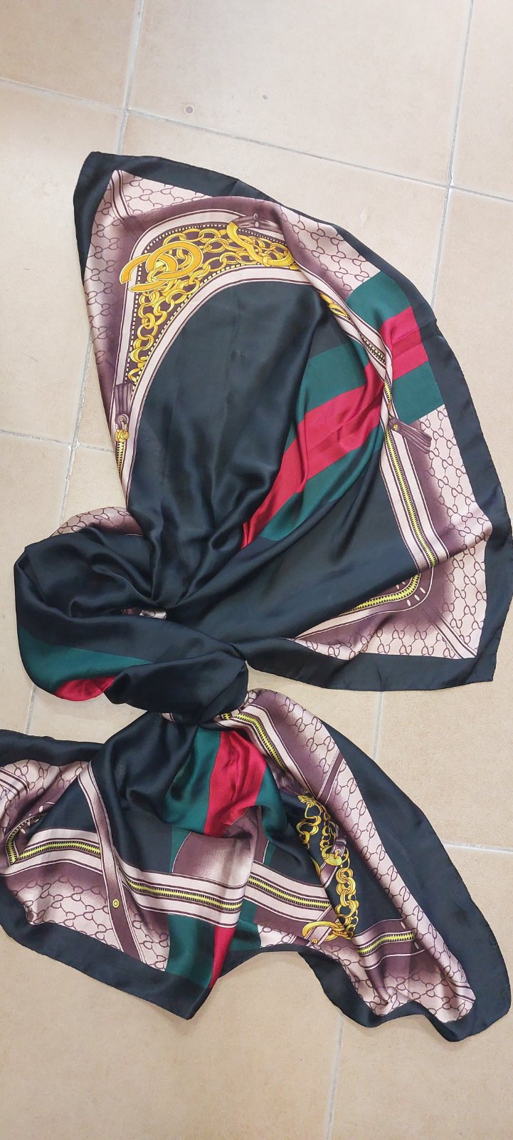 Foulard soie satinée 