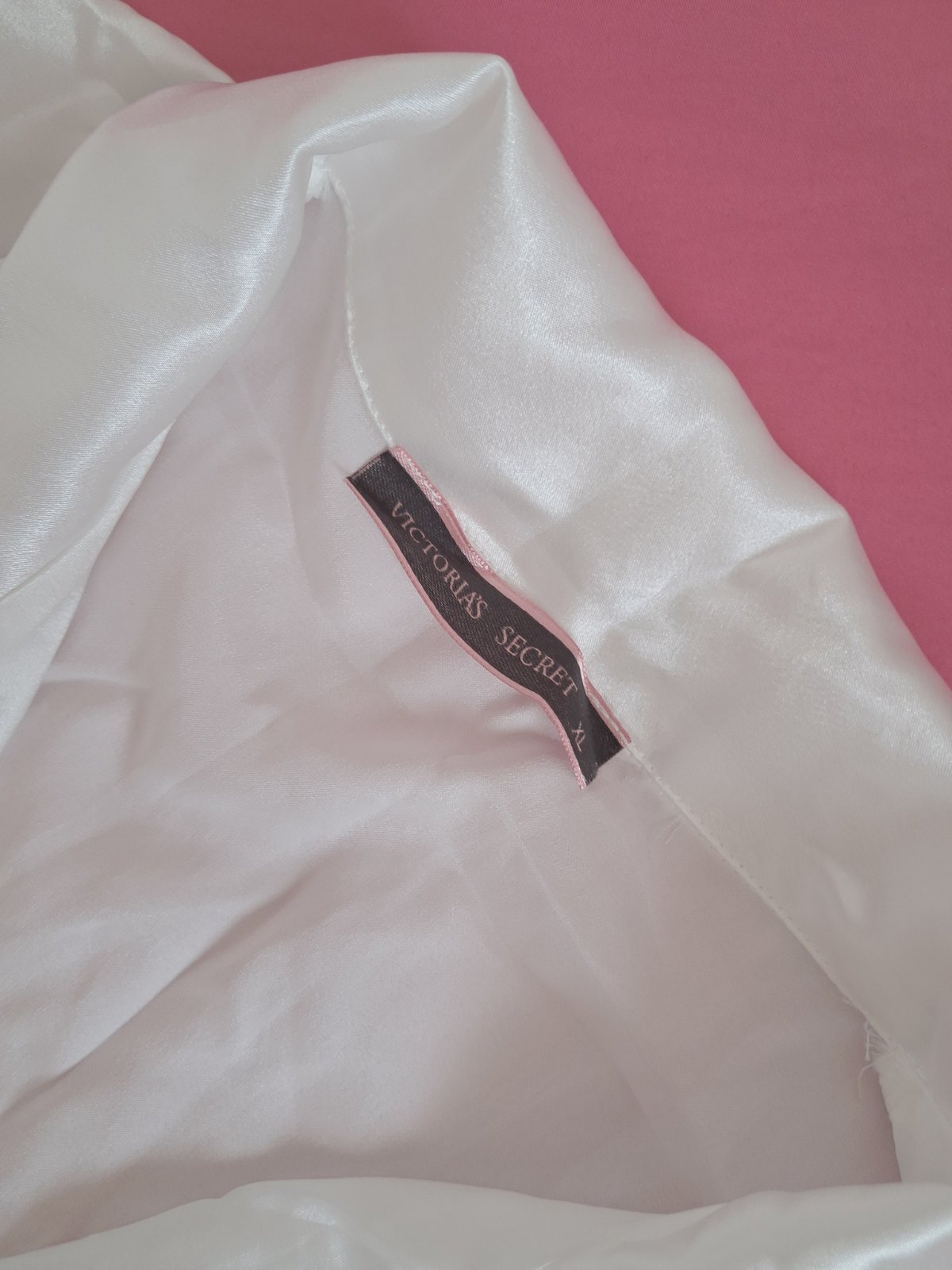 Pyjama Satin Blanc authentique Ensemble 2 Pièces Chic jamais porté 😍