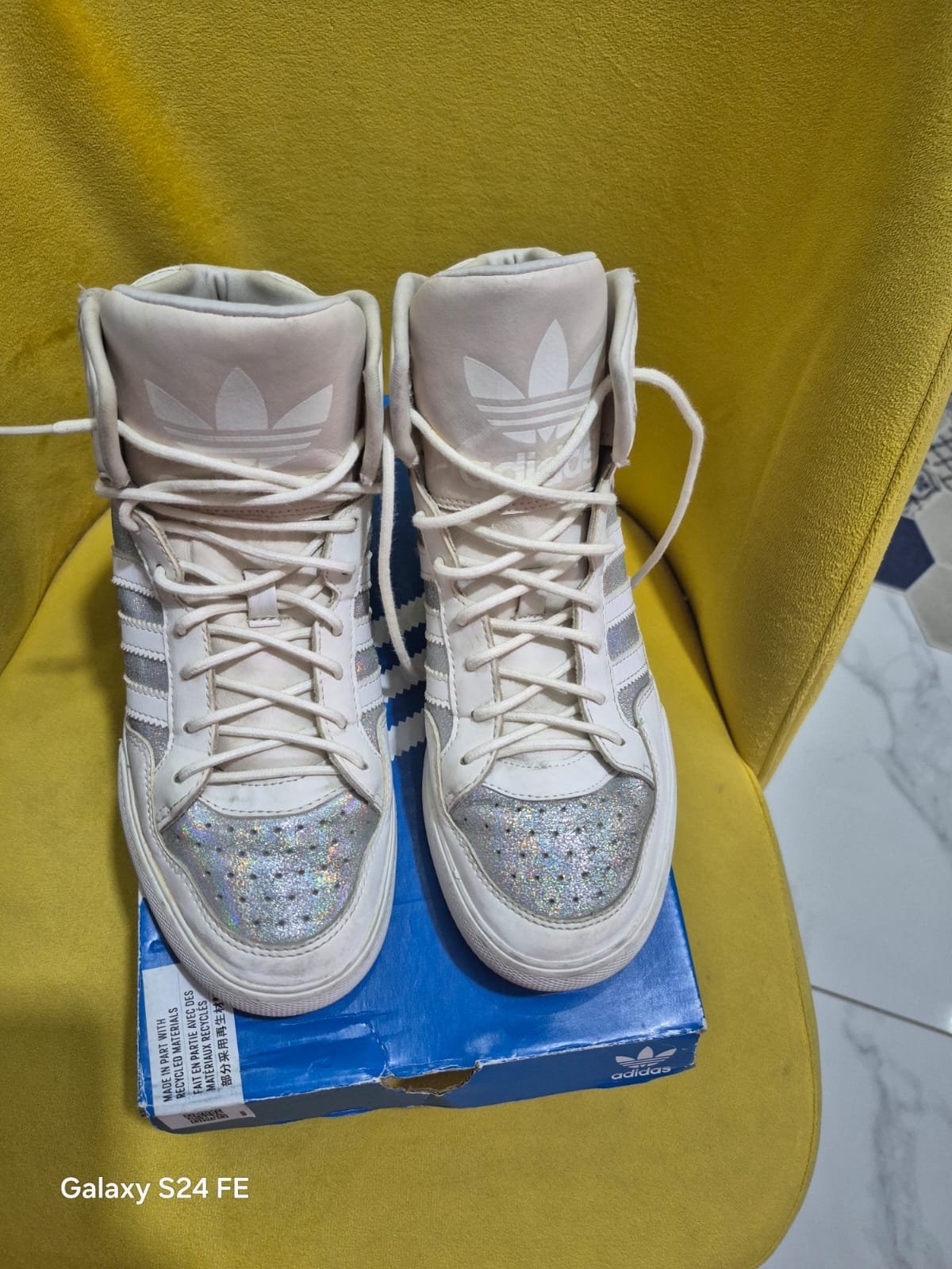 Adidas très peu porté