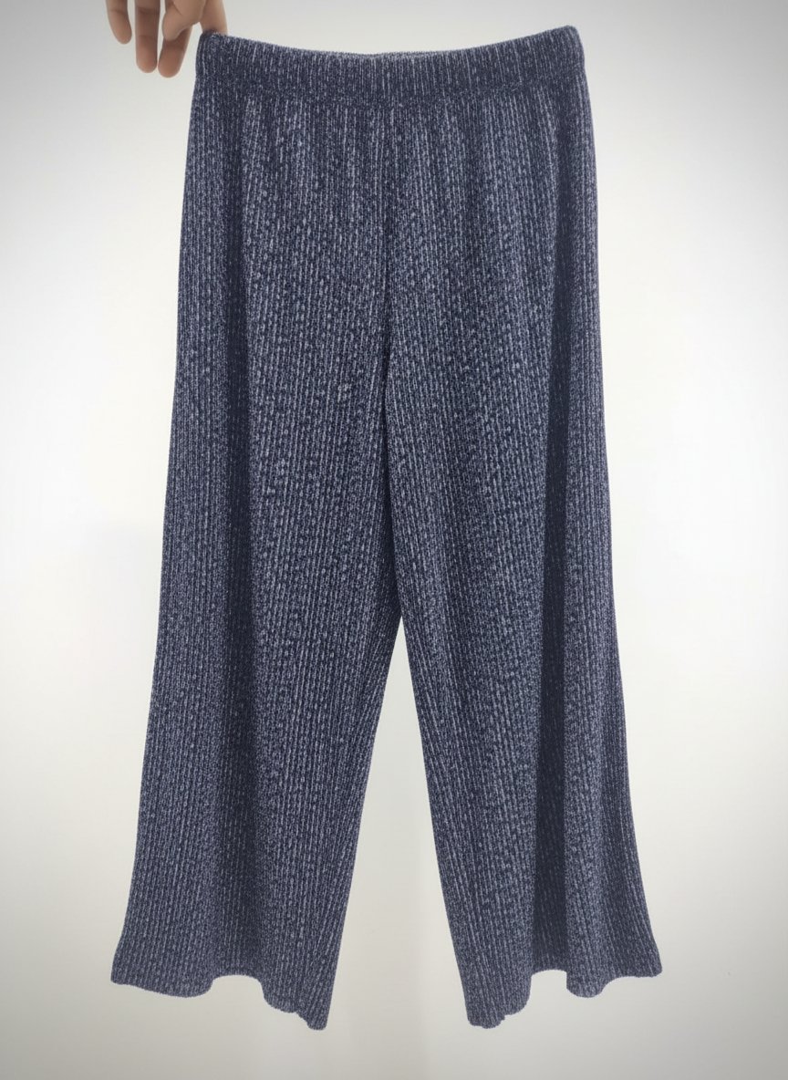 Pantacourt fille de très belles couleurs 💕💕💕💕 plissé 🩷 Baggy ✨✨✨ de la marque Joe Fresh 🥳🥳presque neuf 