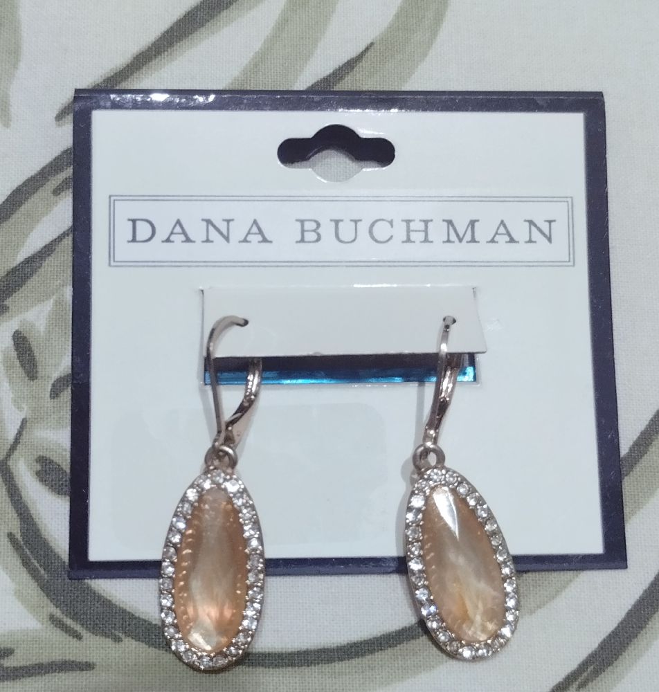 Des boucles d'oreilles ❣️Dana Buchman