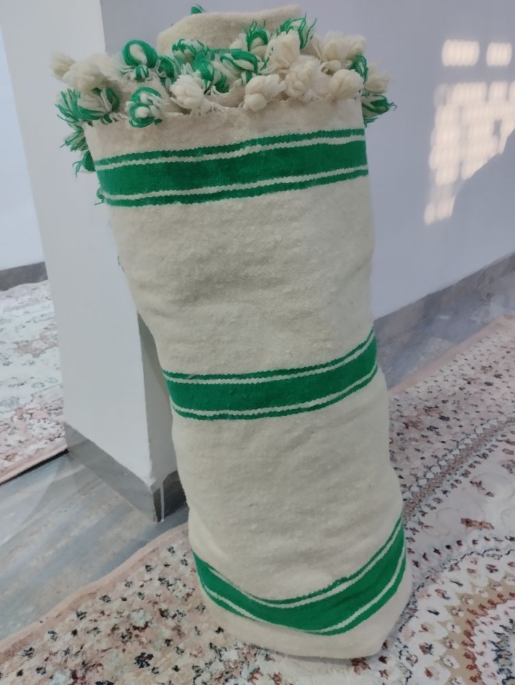 عبانة صوف جديدة 190/240