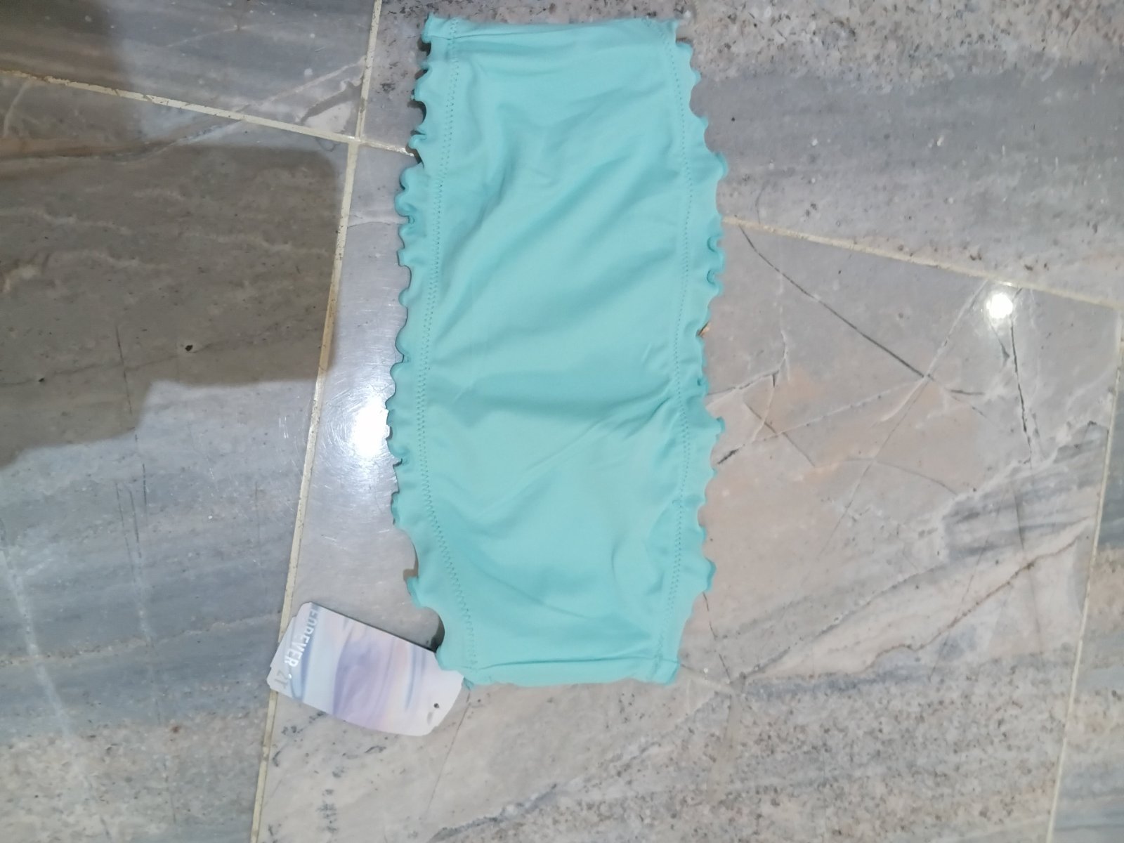 Swimmer top, Haut de Bikini la marque Forever21 Neuf avec étiquette