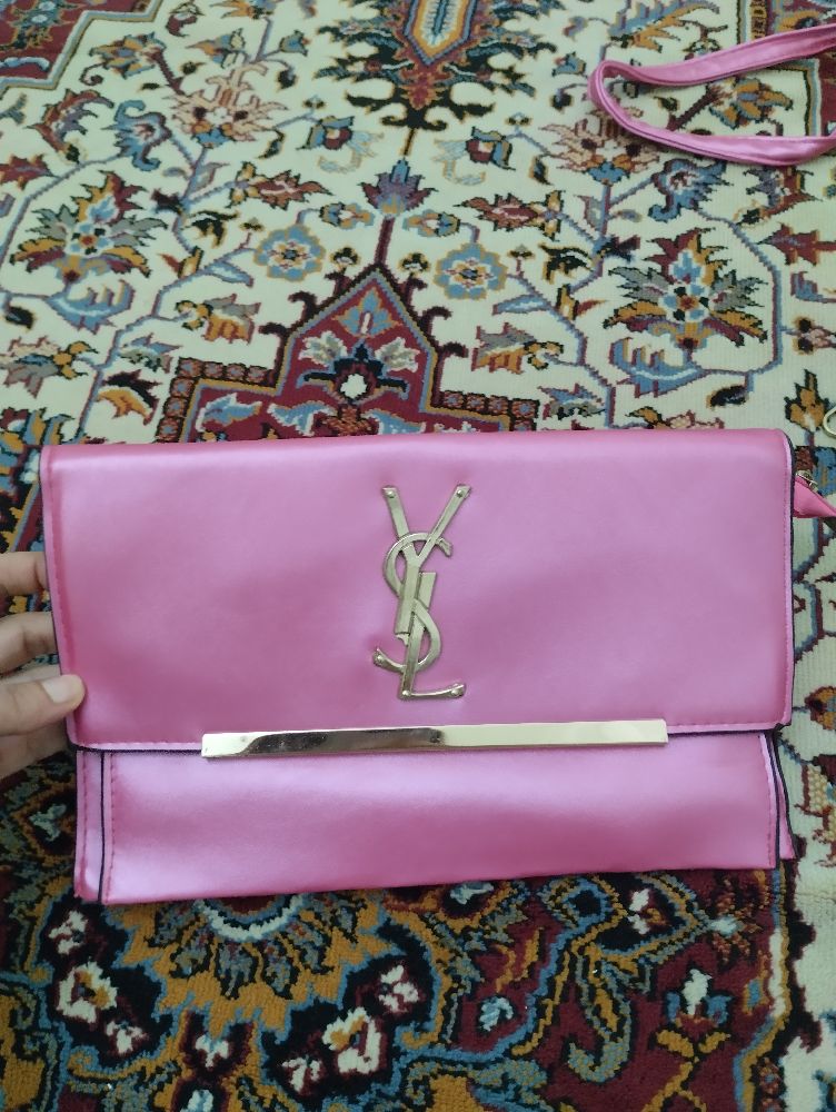 Sac à bandoulière 🩷💕💞jamais porté.