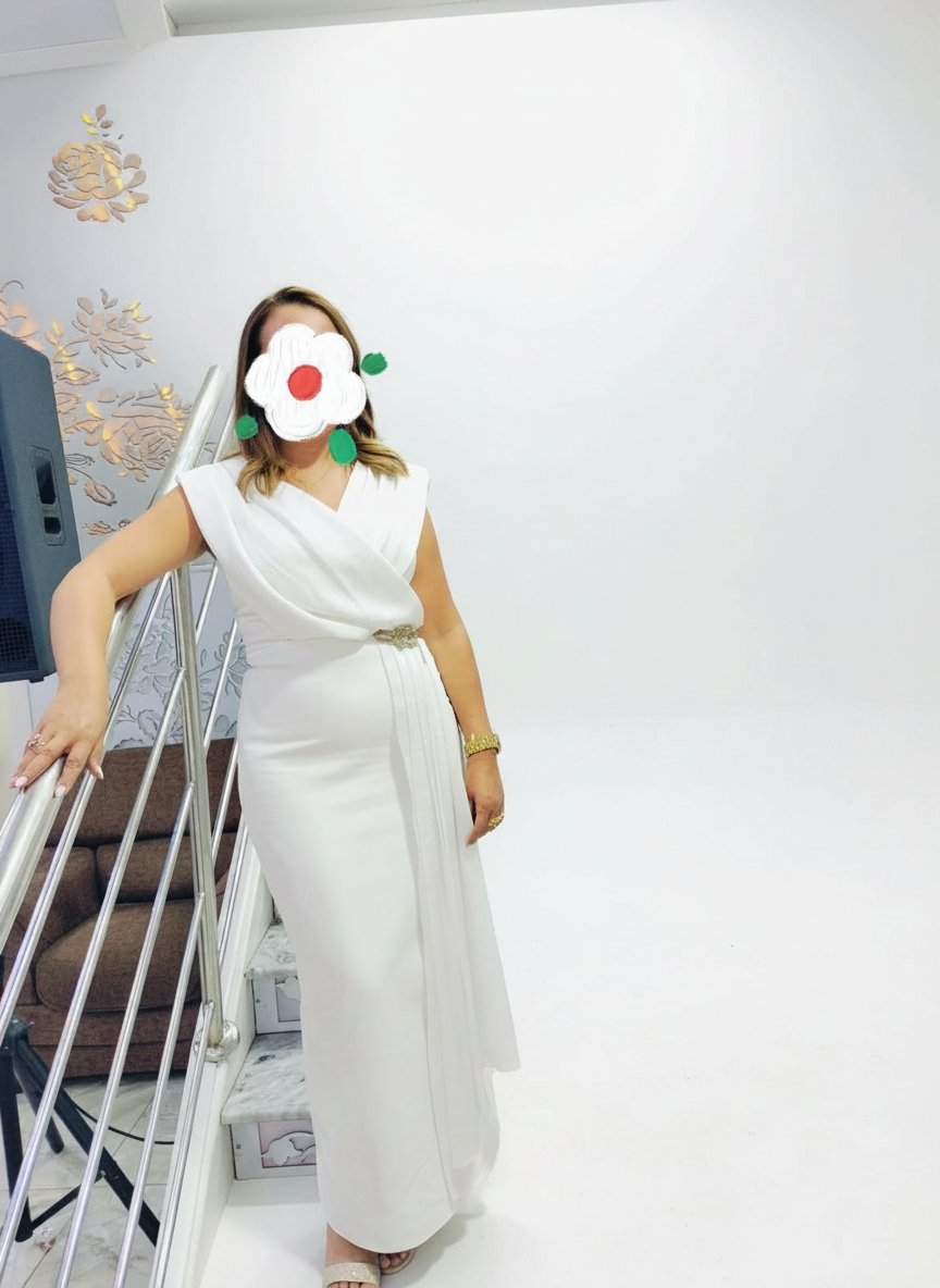 Très belle robe soirée blanche portée une seule fois 