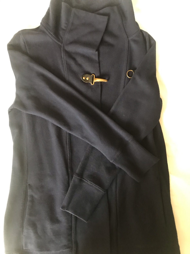 un beau gilet bleu marine Ralph Lauren