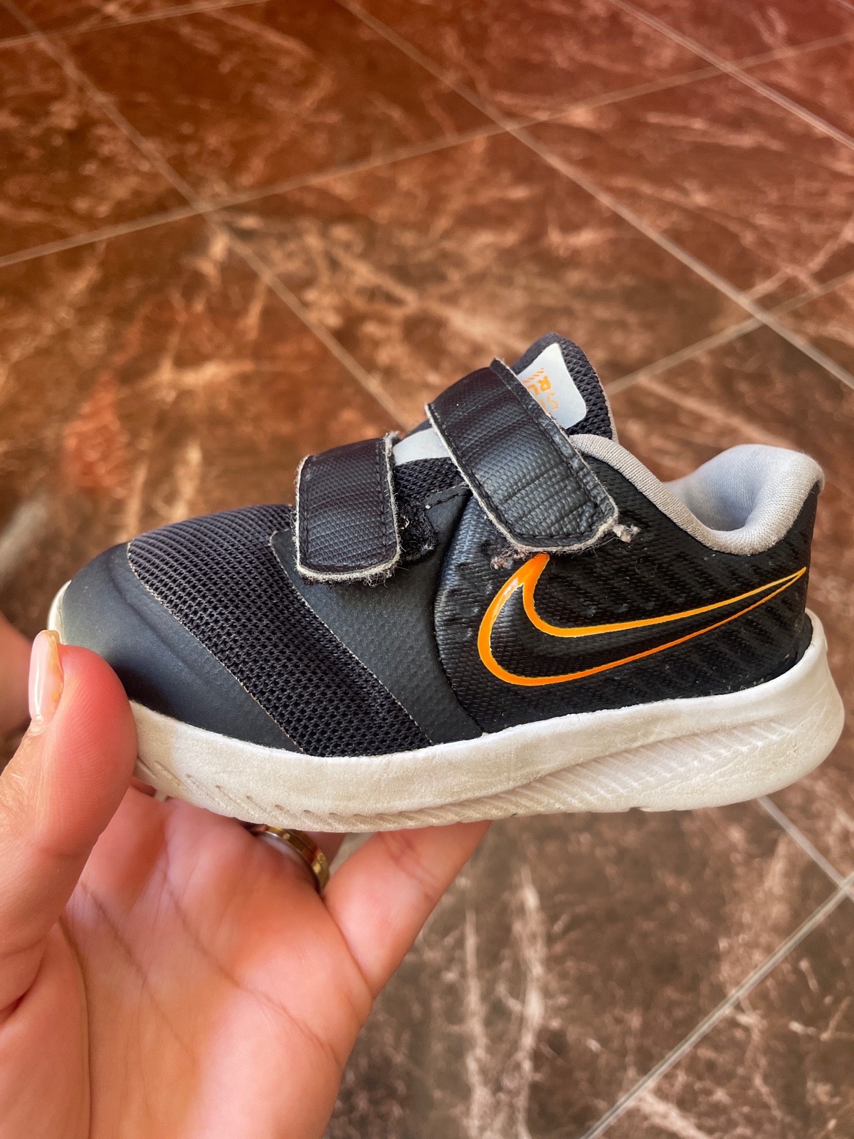 Chaussures Nike P21