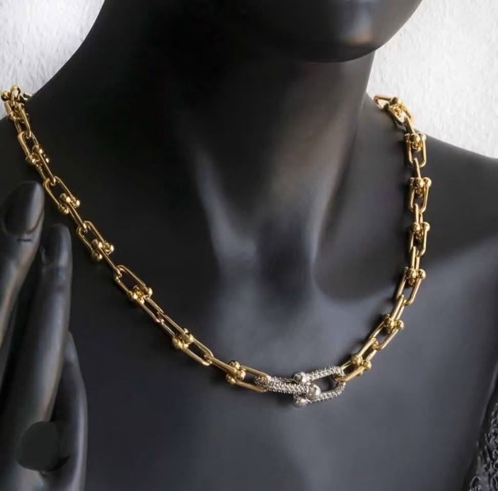 Collier en acier inoxydable