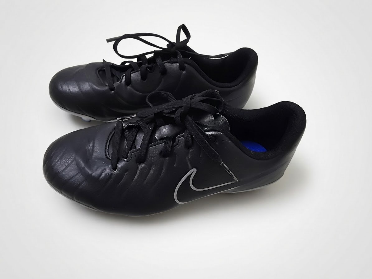 Chaussures pour foot Nike pointure 35/36