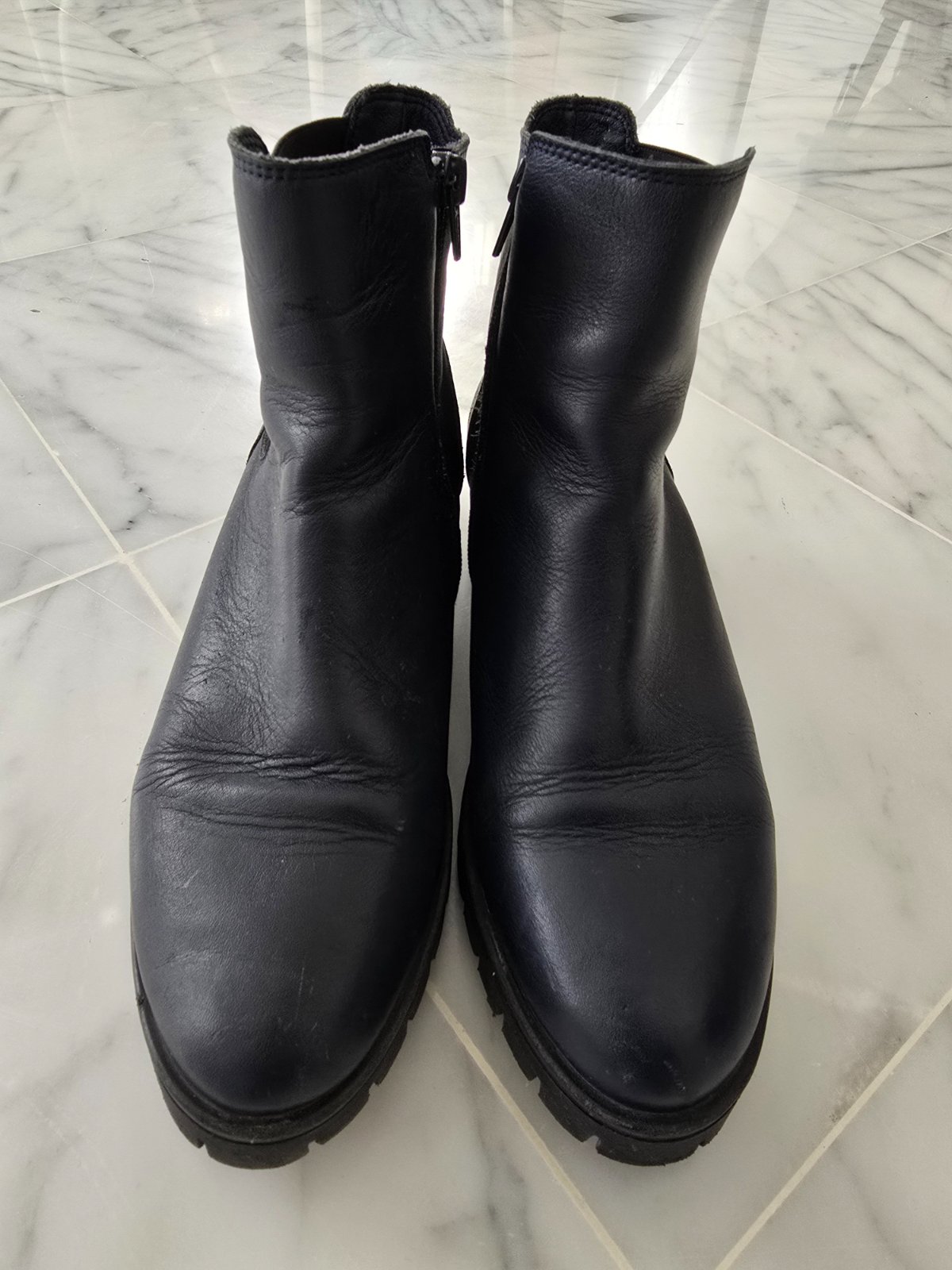 Bottines bleu marine en 100% cuir