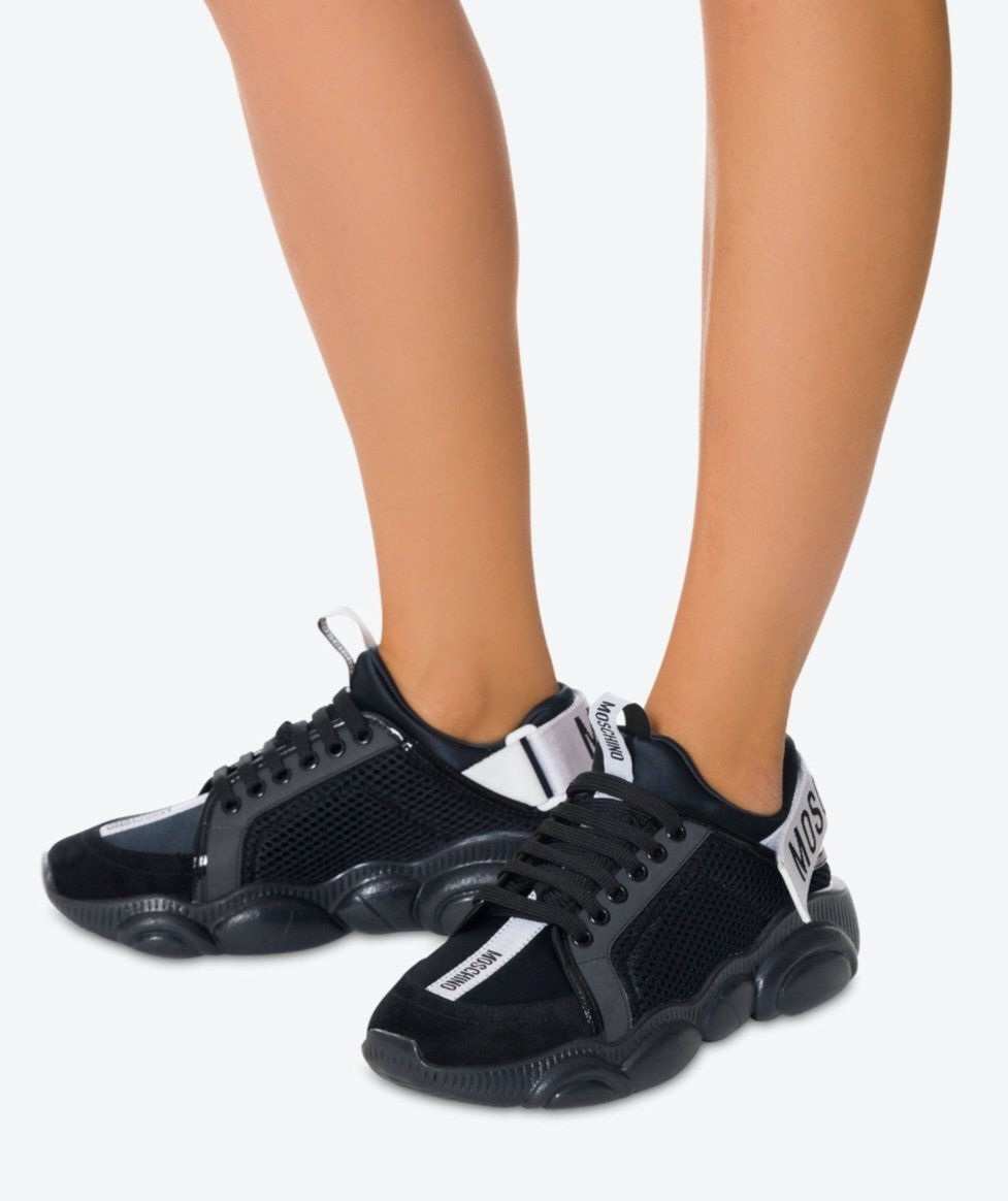 Moschino 