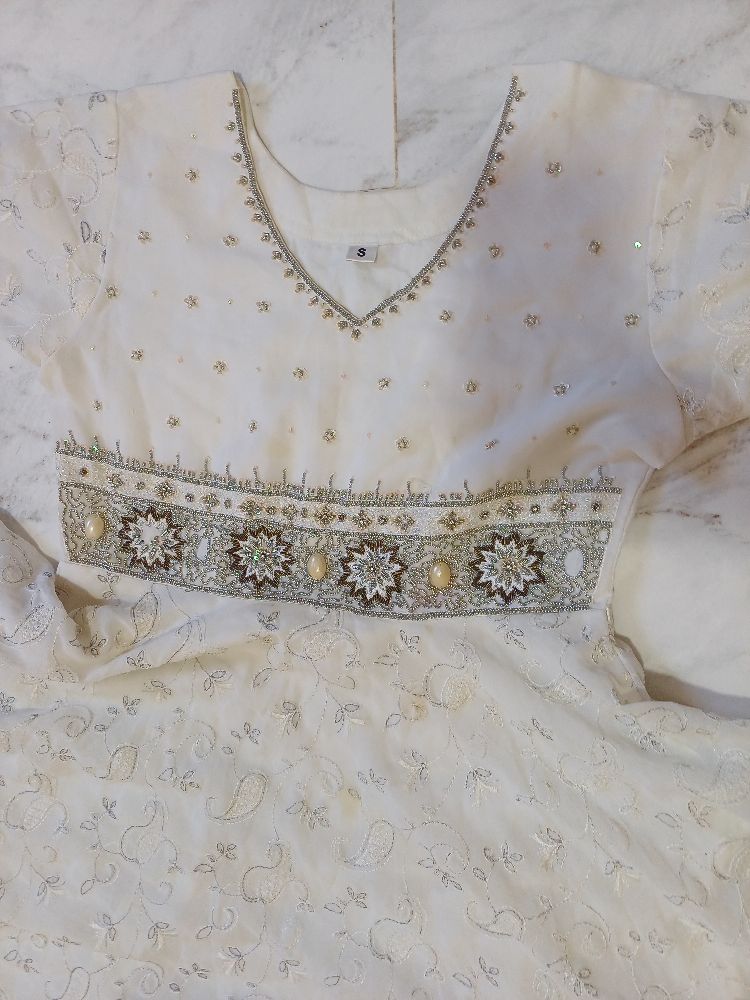 Robe blanc