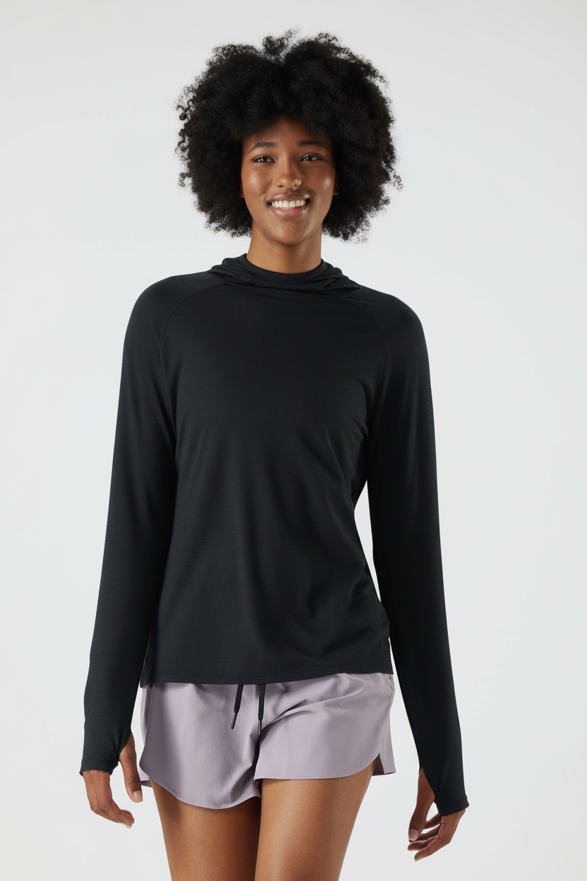 Sweat à capuche bleu marine bon état taille S/M tlabess