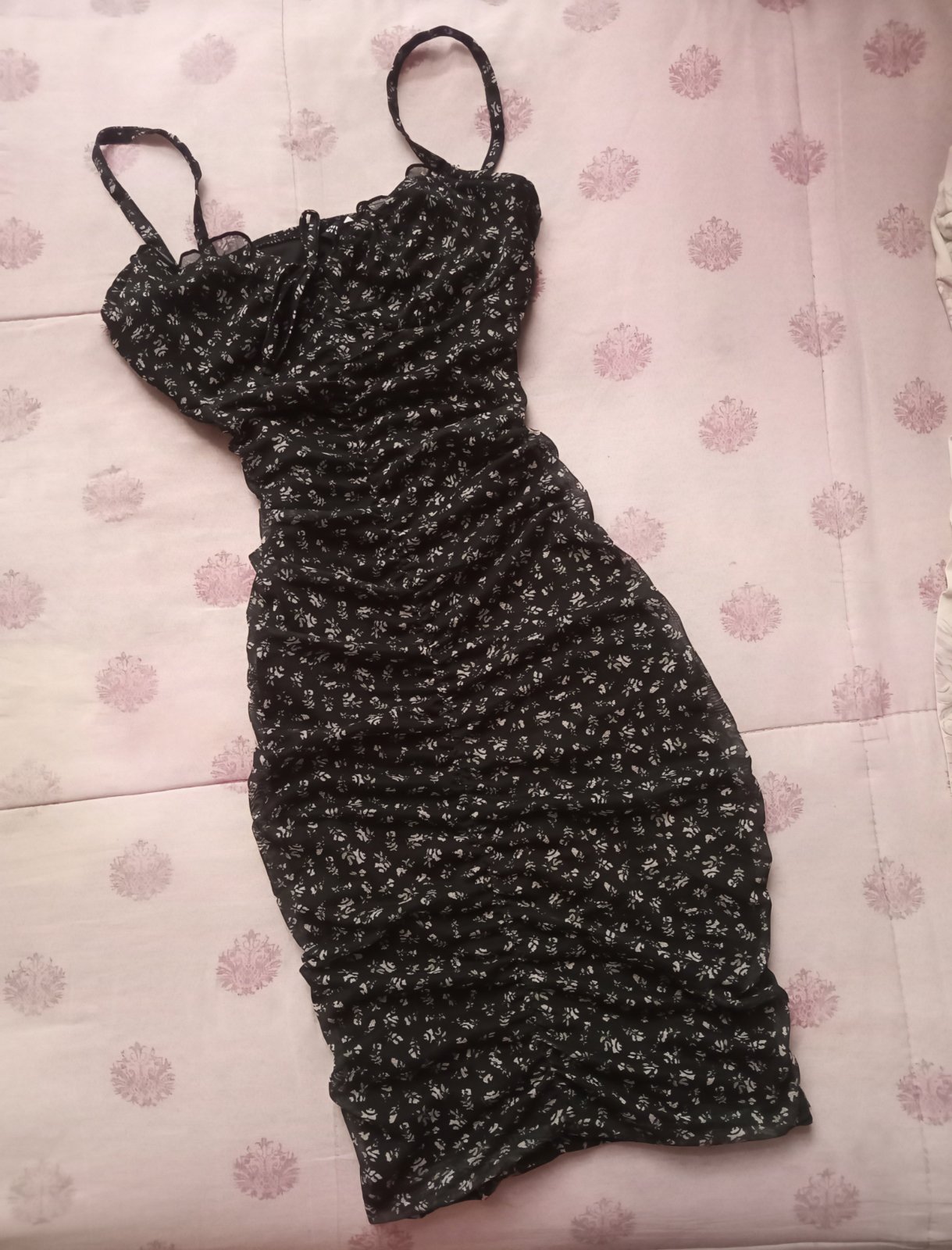 H&M fitted dress