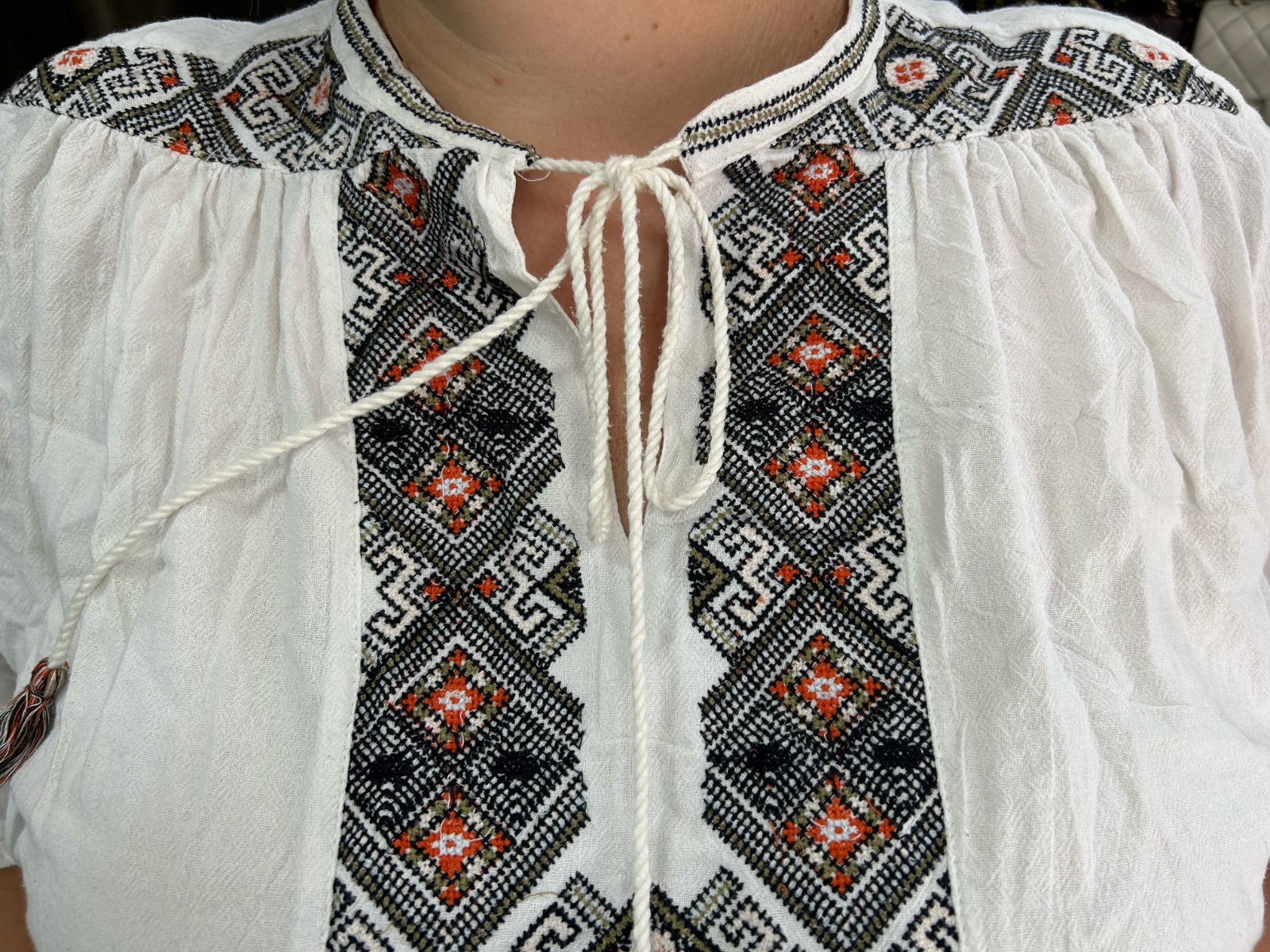 Chemisier brode ukrainien -grand taille