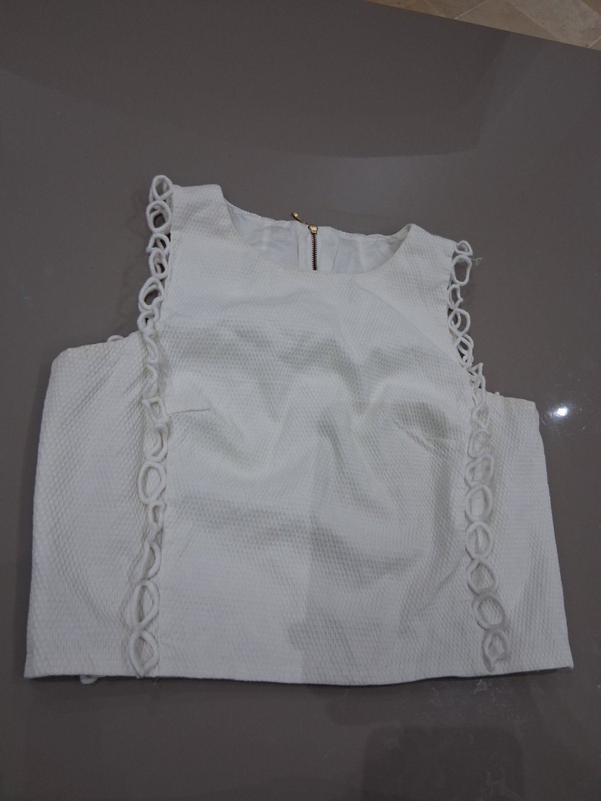 Sans manche en couler creme