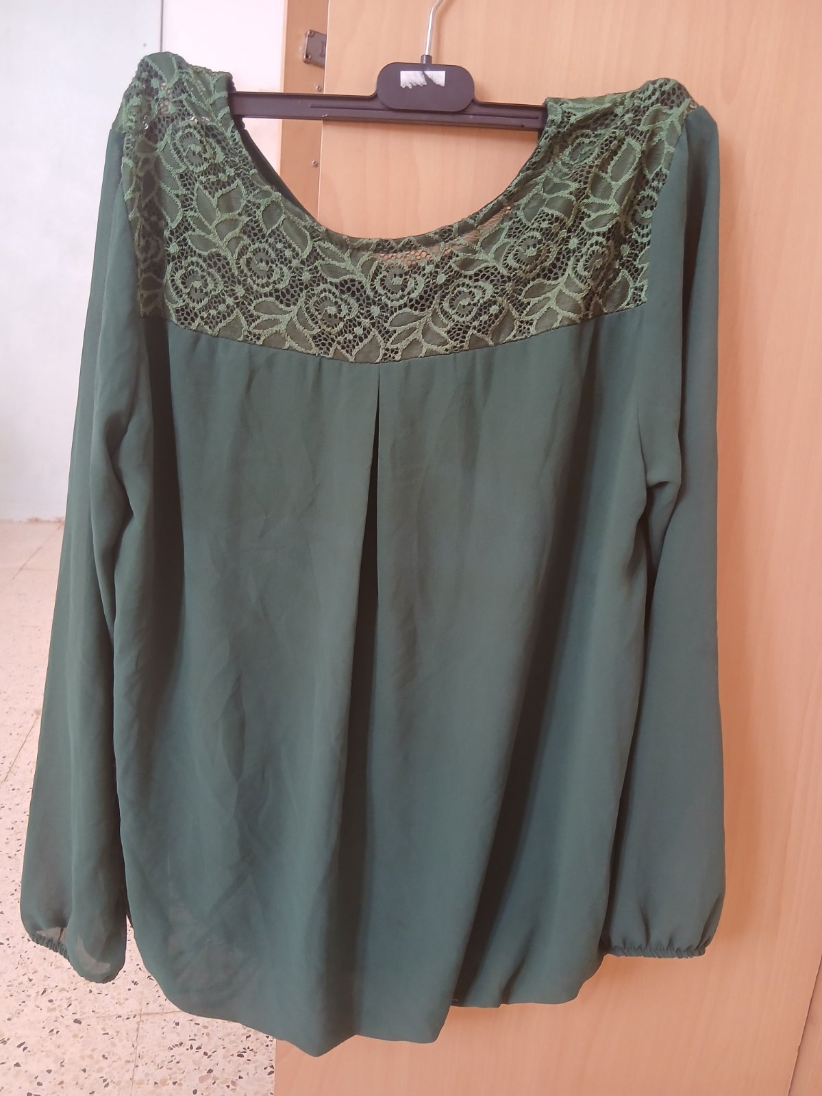 Chemis vert