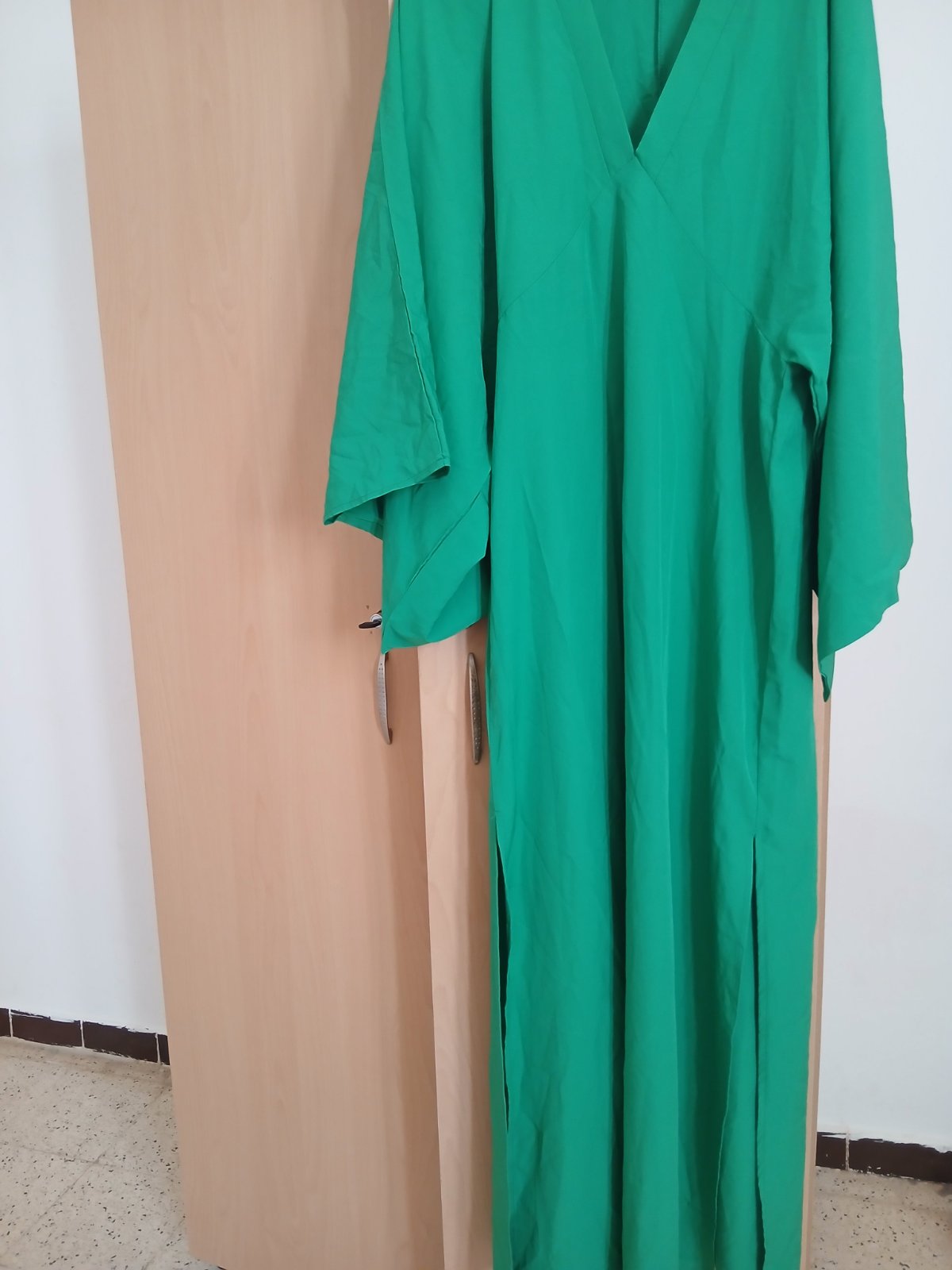 Robe vert  bonne etat porté deux foix  