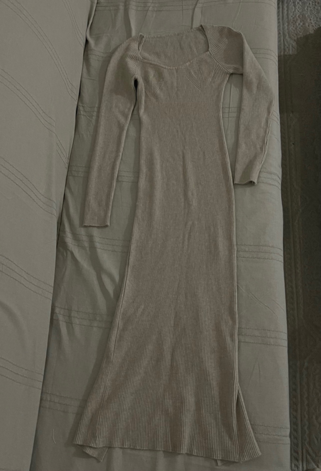 Robe beige jamais portée
