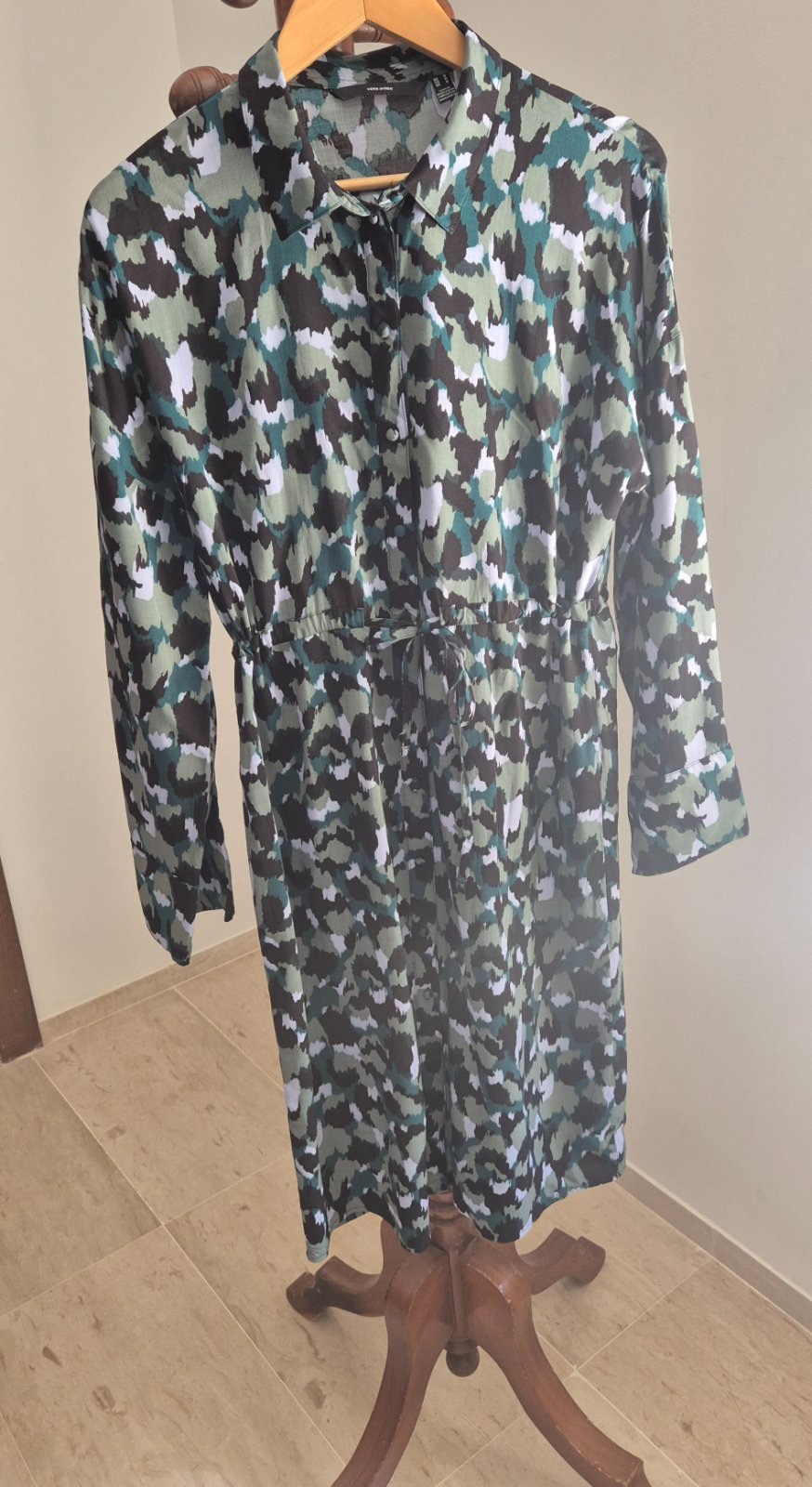 Chemise