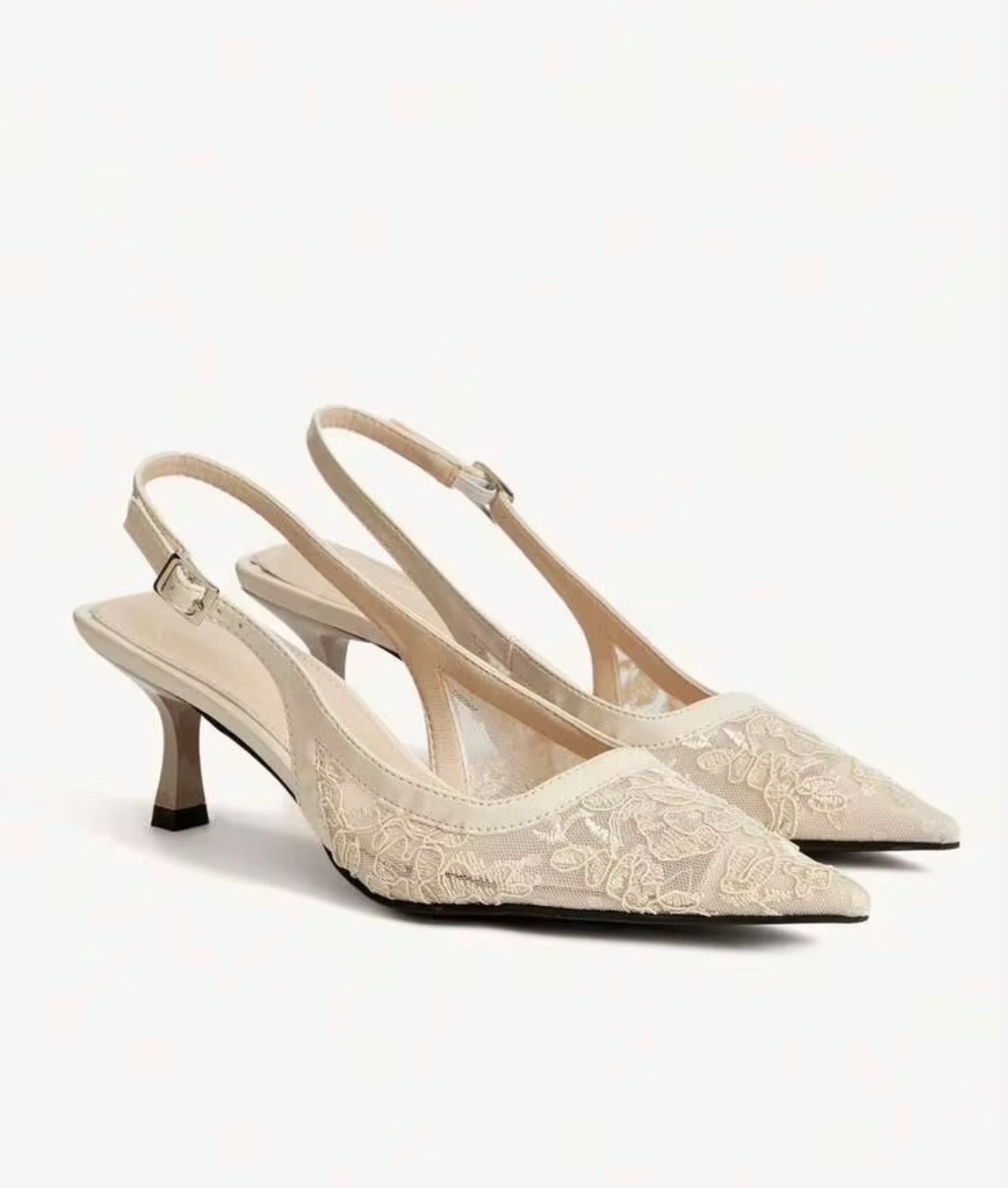 Escarpins fronde (Slingbacks) en dentelle beige/crème SHEIN - Taille 39 (Neufs)