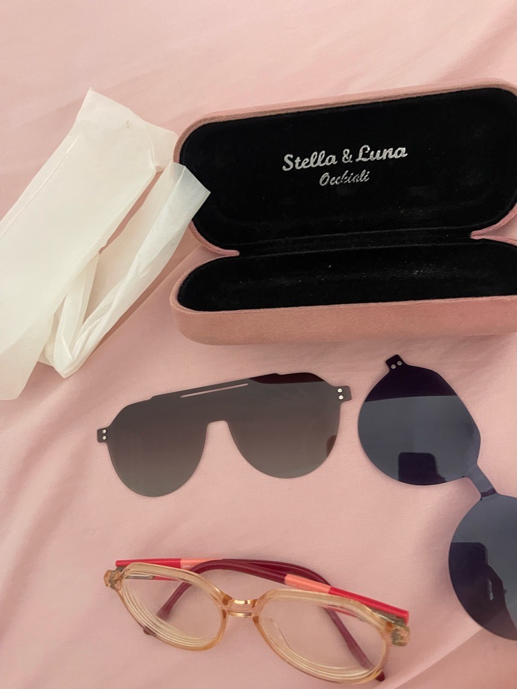 Lunette de vue avec deux applique stella and lune 