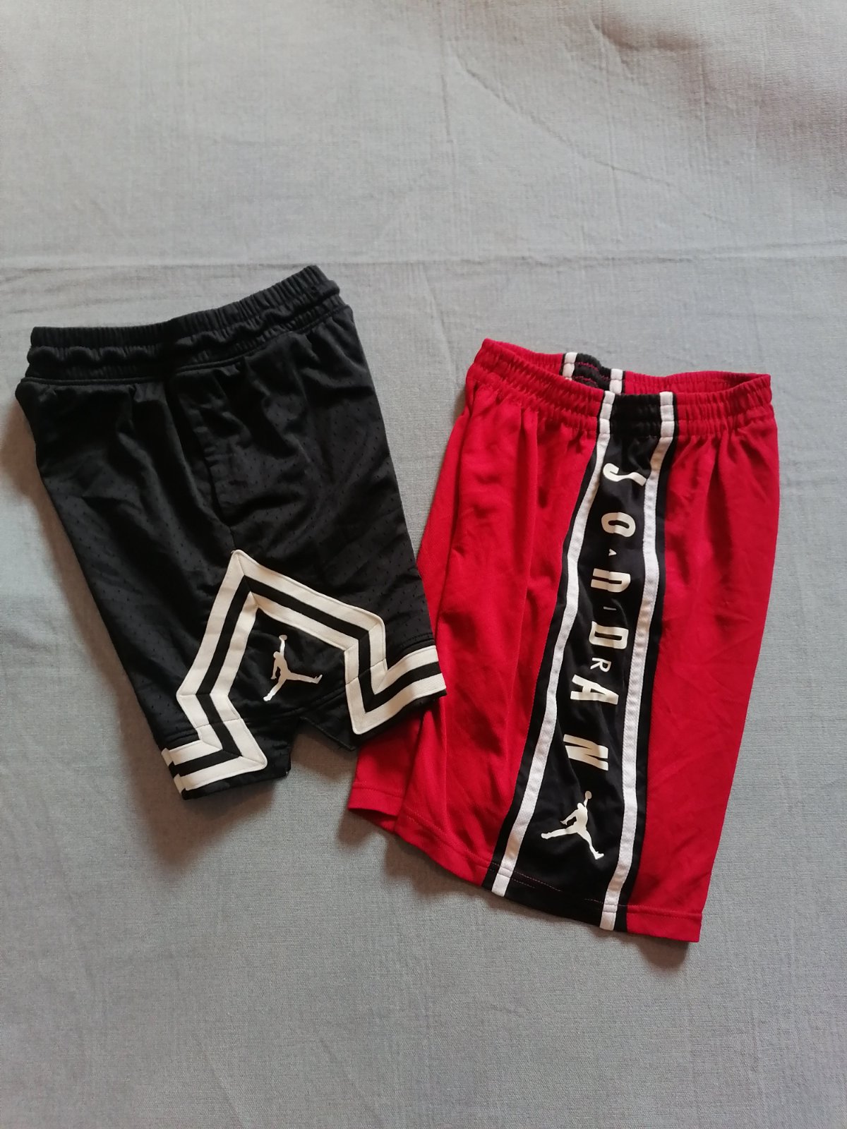 2 shorts jordon 