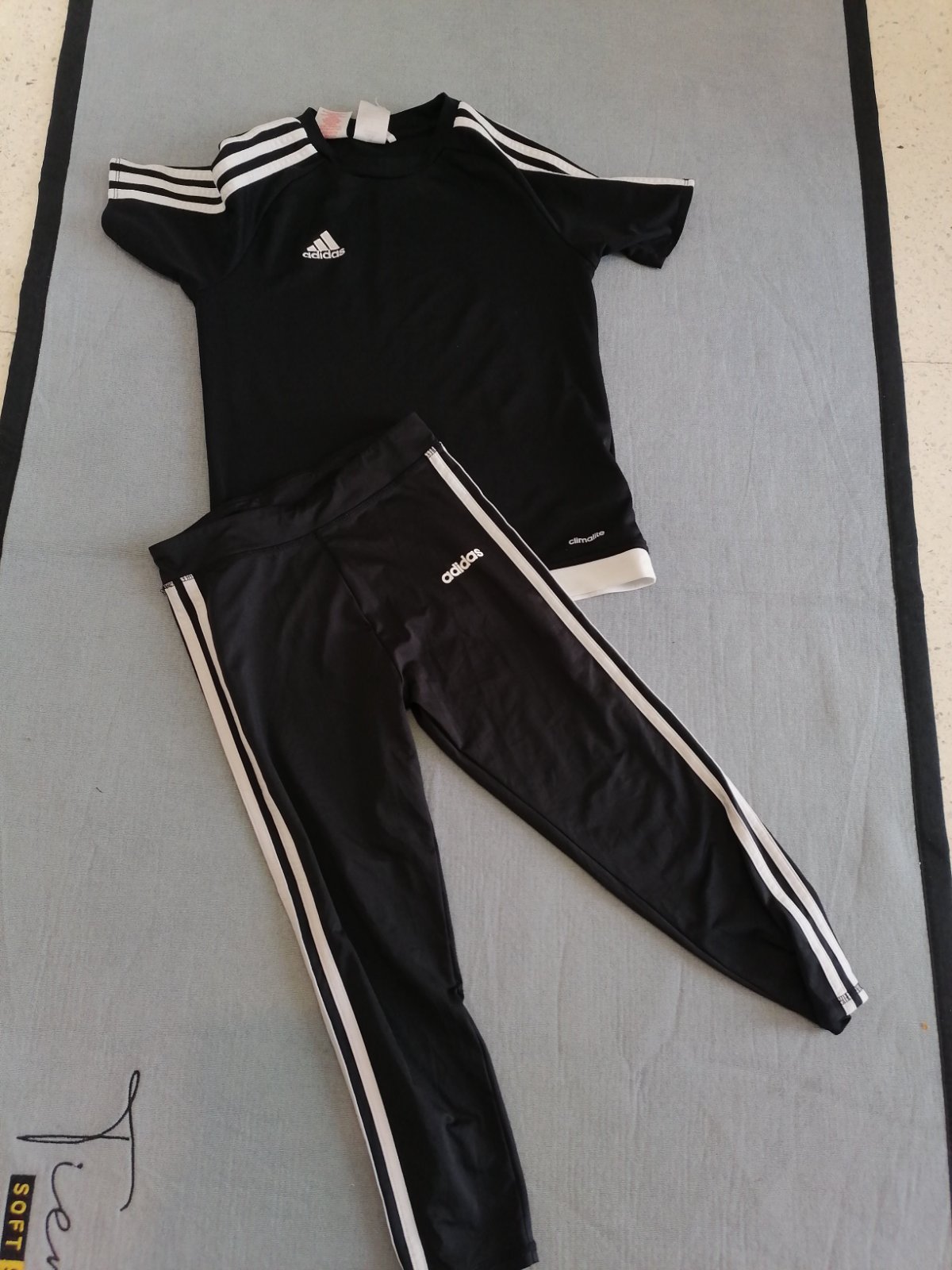 Tenue adidas fille 